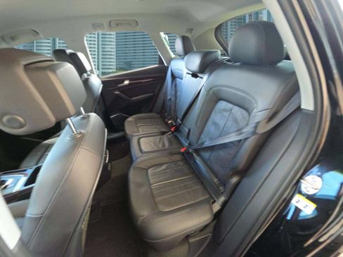 Used 2018 Audi Q5 2.0T Premium AWD/4WD image 8