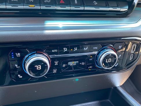 Used 2023 GMC Sierra 1500 SLT w/ SLT Premium Package image 11