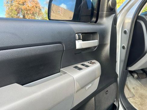Used 2007 Toyota Tundra Limited image 23