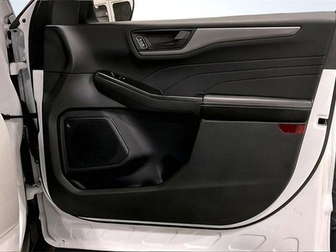 Used 2024 Ford Escape Active w/ Cold Weather Package image 24