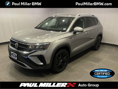 Used 2022 Volkswagen Taos SE w/ IQ.Drive SE Package