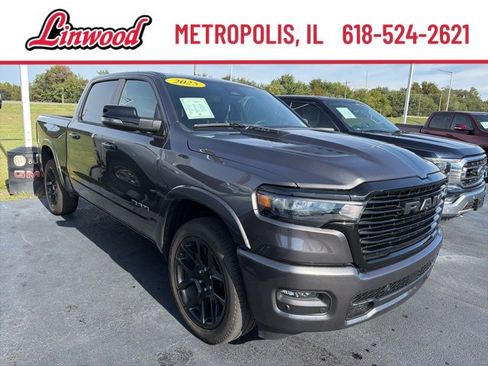 Used 2025 RAM 1500 Laramie w/ Night Edition image 7