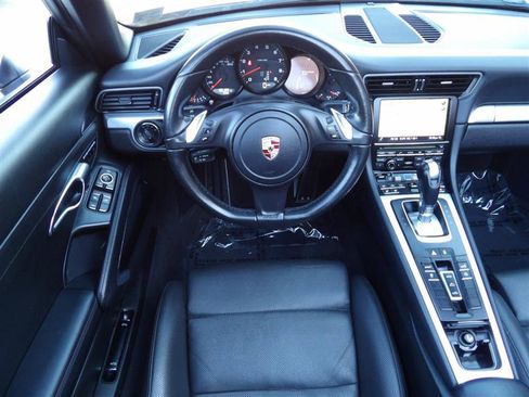 Used 2014 Porsche 911 Carrera 4 image 27