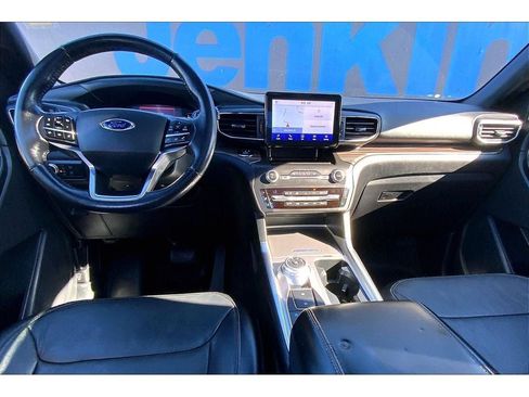 Used 2020 Ford Explorer Limited AWD/4WD image 17