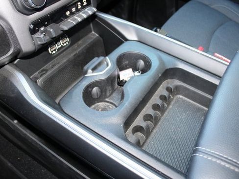 Used 2023 RAM 3500 Big Horn w/ Night Edition image 25