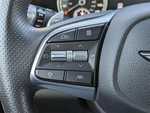 Used 2025 Genesis G70 2.5T w/ Sport Prestige Package image 26