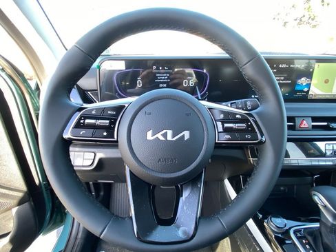 New 2026 Kia Seltos S image 16