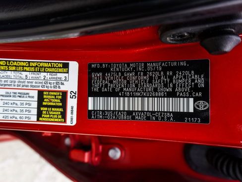 Used 2019 Toyota Camry SE image 39