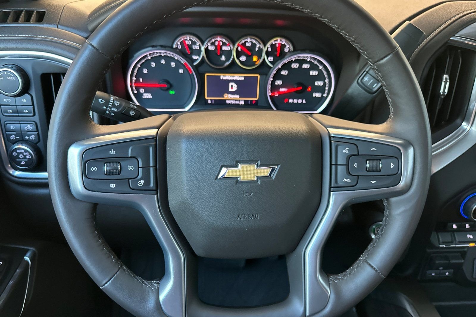 Used 2022 Chevrolet Silverado 3500 LTZ w/ LTZ Plus Package AWD/4WD image 25