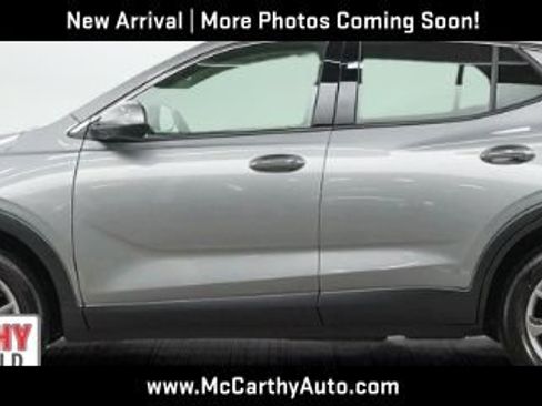 Used 2023 Buick Encore GX Essence w/ Advanced Technology Package AWD/4WD image 3