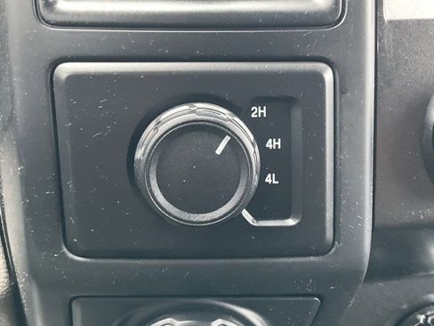 Used 2019 Ford F150 XL w/ Equipment Group 101A Mid image 11