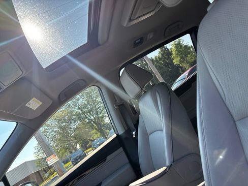 Certified 2024 Honda Odyssey Elite image 32