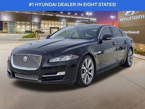 Used 2016 Jaguar XJ L Portfolio image 2