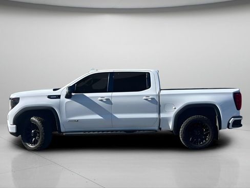 Used 2022 GMC Sierra 1500 AT4 AWD/4WD image 11