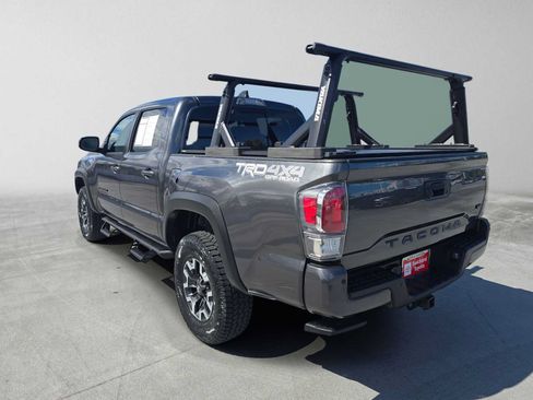 Certified 2022 Toyota Tacoma TRD Off-Road w/ Technology Package AWD/4WD image 5