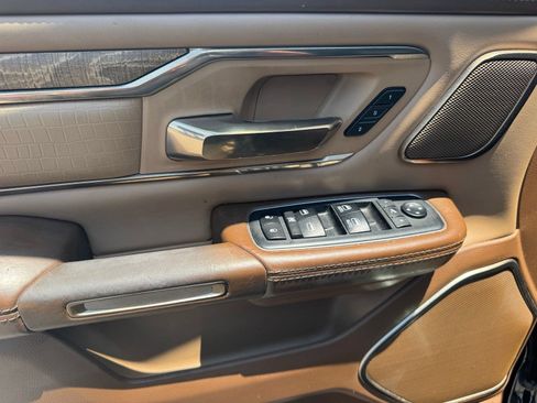 Used 2019 RAM 1500 Limited RWD image 17
