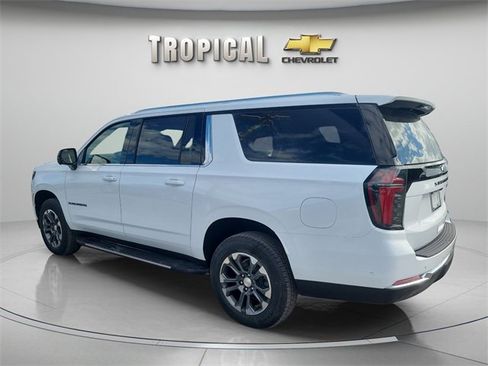 New 2026 Chevrolet Suburban LS image 3