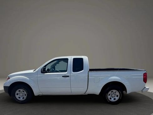 Used 2017 Nissan Frontier S RWD image 3