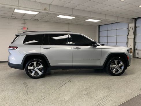 Certified 2021 Jeep Grand Cherokee L Limited RWD image 7