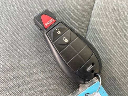 Used 2023 RAM 1500 Classic SLT image 22