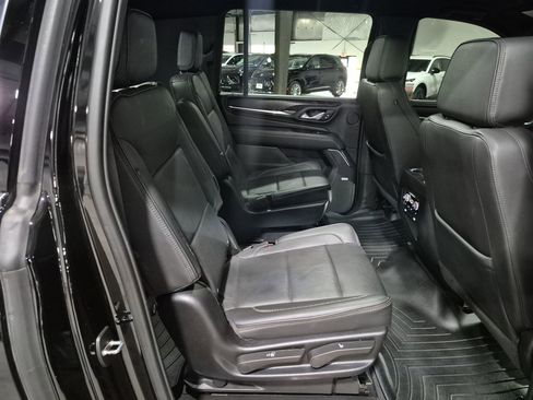 Certified 2024 GMC Yukon XL Denali AWD/4WD image 28