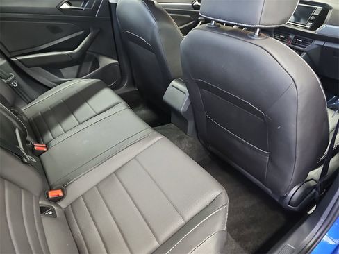 Used 2024 Volkswagen Jetta SE image 11