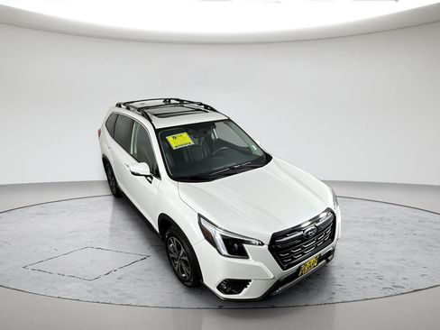 Used 2022 Subaru Forester Limited w/ Popular Package #2 AWD/4WD image 12