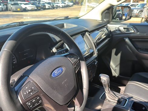 Used 2020 Ford Ranger Lariat w/ Trailer Tow Package image 16