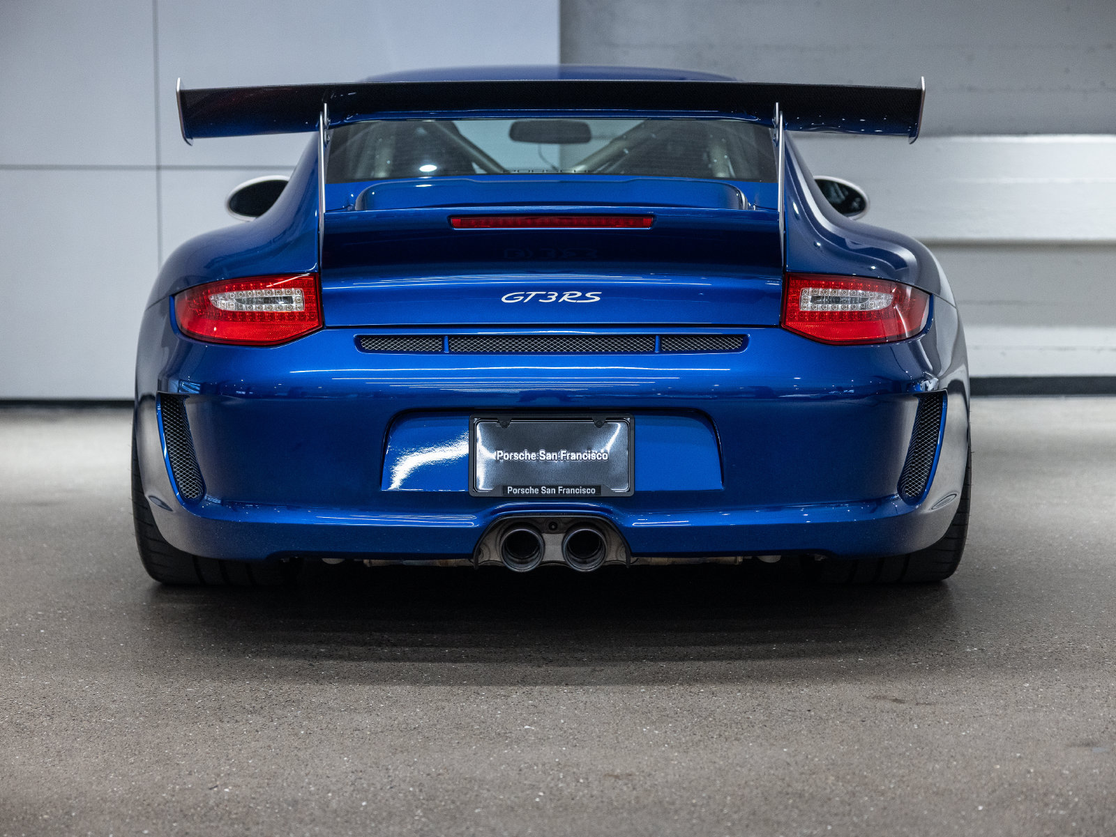 Used 2010 Porsche 911 GT3 RS RWD image 21