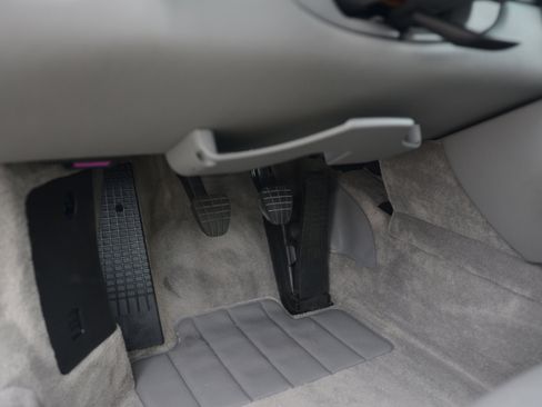 Used 1999 Porsche 911 GT3 RS image 19