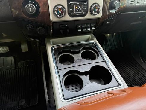 Used 2015 Ford F350 Platinum image 21