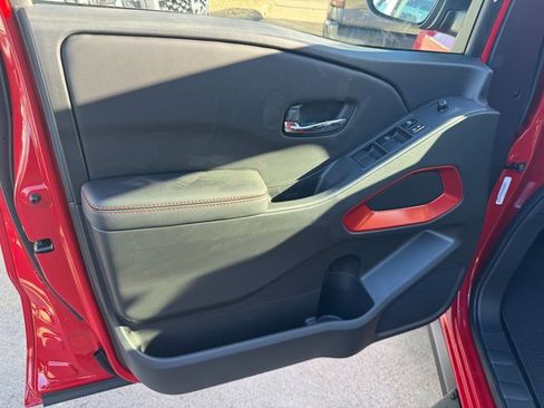 New 2025 Nissan Frontier PRO-4X w/ Pro Convenience Package image 6
