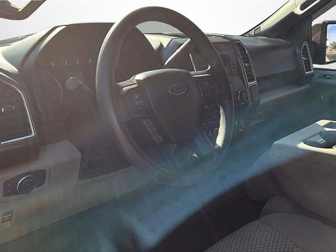 Used 2016 Ford F150 XLT w/ XTR Package image 18