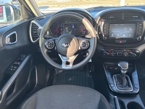 Used 2021 Kia Soul S image 28