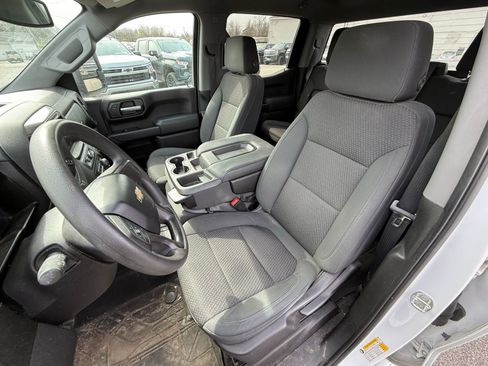 Used 2020 Chevrolet Silverado 1500 Custom w/ Custom Max Trailering Package image 12