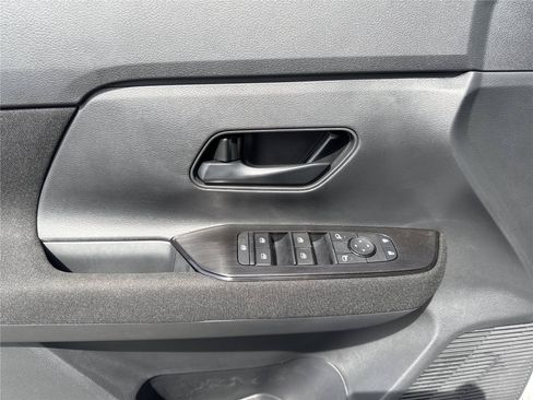New 2026 Nissan Kicks S FWD image 17