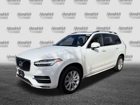 Used 2018 Volvo XC90 T6 Momentum w/ Momentum Plus Package image 5