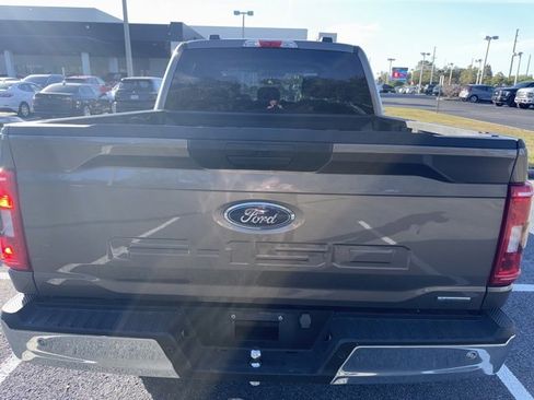 Used 2023 Ford F150 XLT image 5