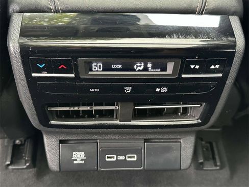 Certified 2023 Acura MDX SH-AWD w/ Technology Package image 30