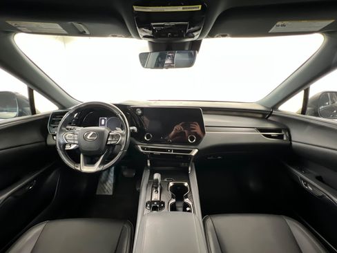 Used 2024 Lexus RX 350 Premium w/ Cold Area Package FWD image 10