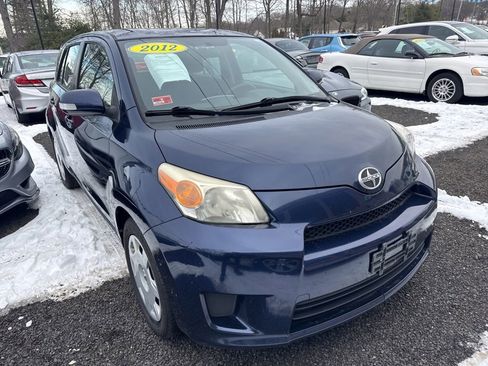 Used 2012 Scion xD image 4