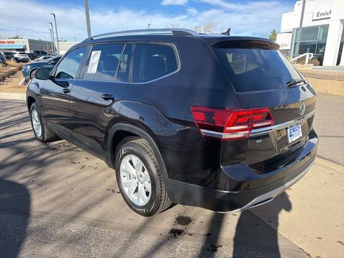 Used 2018 Volkswagen Atlas SE image 3