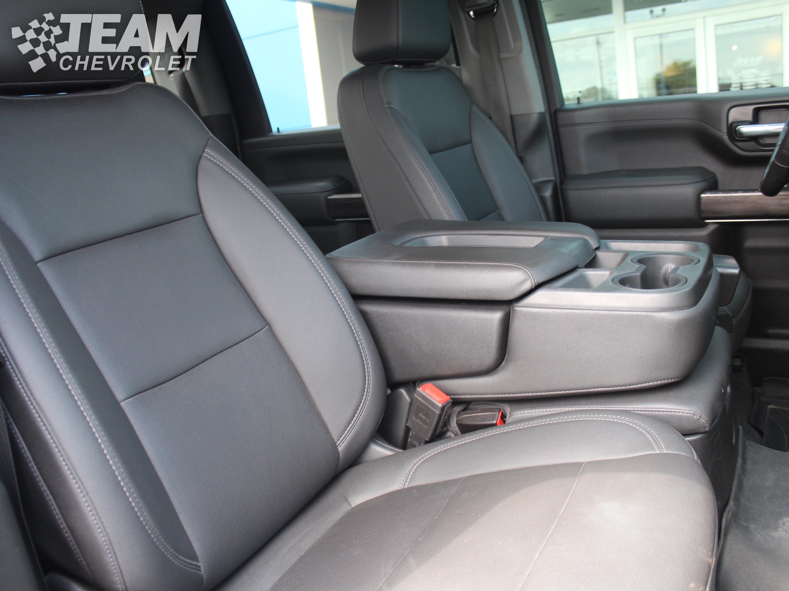 Used 2023 Chevrolet Silverado 2500 LTZ w/ Snow Plow Prep/Camper Package AWD/4WD image 30