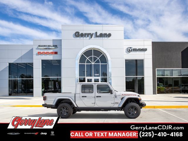 Used 2023 Jeep Gladiator Mojave w/ LED Lighting Group AWD/4WD image 1