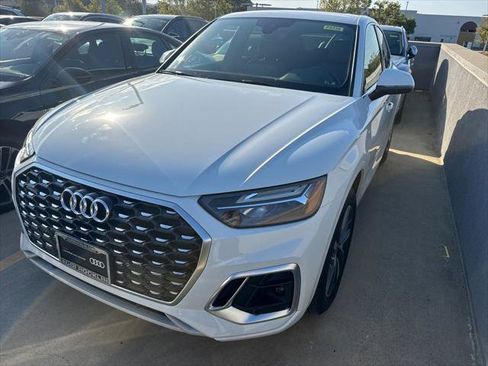 Certified 2022 Audi Q5 2.0T Premium AWD/4WD image 8