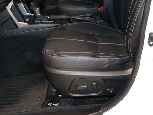 Used 2018 Subaru Forester 2.5i Touring w/ Popular Package #3B AWD/4WD image 35
