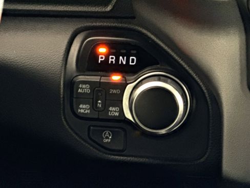Used 2020 RAM 1500 Big Horn AWD/4WD image 22