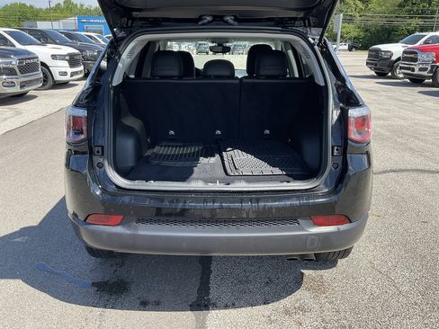 Used 2019 Jeep Compass Limited image 13