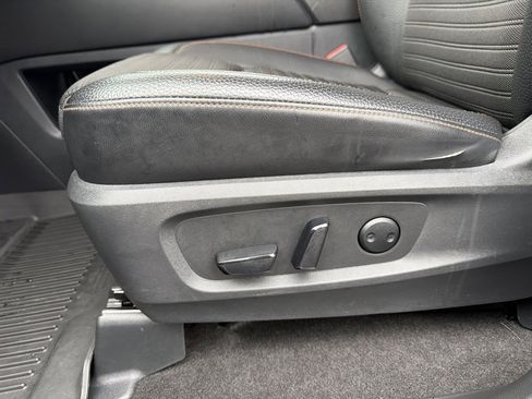 Used 2023 Nissan Pathfinder Rock Creek image 13