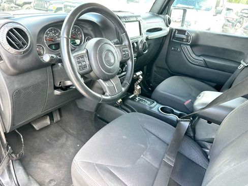 Used 2017 Jeep Wrangler Unlimited Sport w/ Quick Order Package 24S AWD/4WD image 18